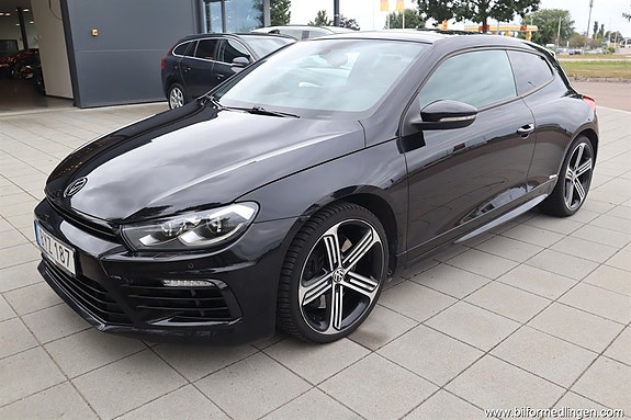 Volkswagen Scirocco 2 of 17