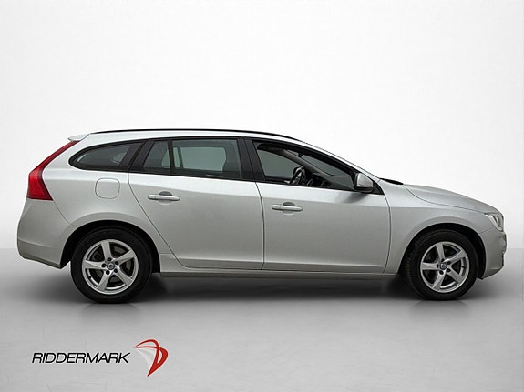 Volvo V60 9 of 28