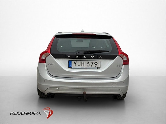 Volvo V60 7 of 28