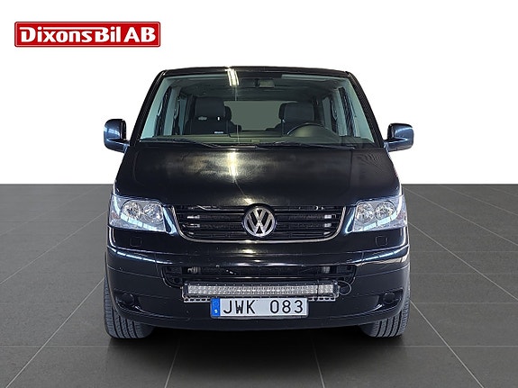 Volkswagen Multivan 14 of 15