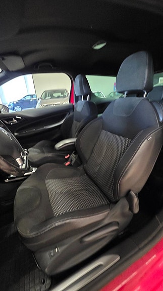 Citroen DS3 15 of 25