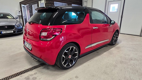 Citroen DS3 4 of 25