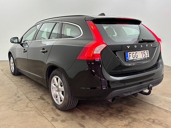 Volvo V60 4 of 23