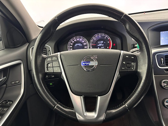 Volvo V60 18 of 23
