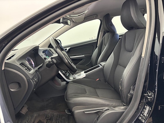 Volvo V60 12 of 23
