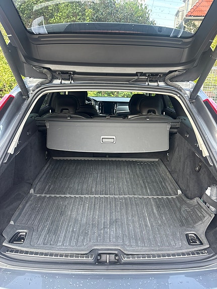 Volvo V90 4 of 8