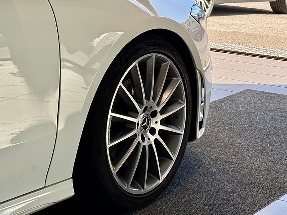 Mercedes-Benz CLA220 d 8 of 30