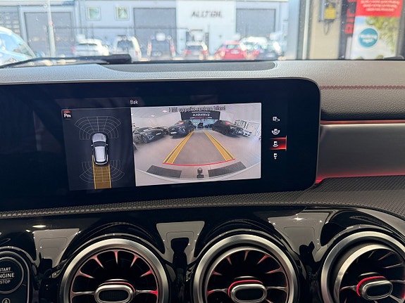 Mercedes-Benz CLA220 d 24 of 30