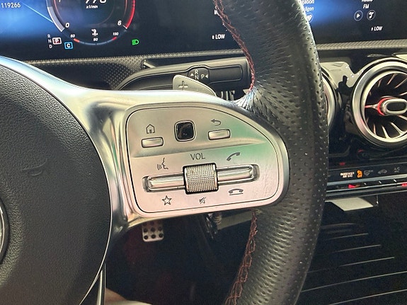 Mercedes-Benz CLA220 d 20 of 30