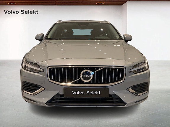 Volvo V60 8 of 14