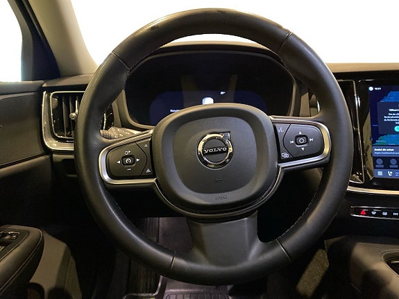 Volvo V60 10 of 14