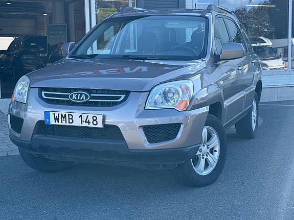 Kia Sportage 2 of 15
