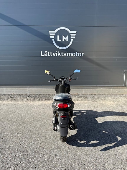 Peugeot Kisbee 4-takt 5 Plus 12 Mad Black 3 of 5