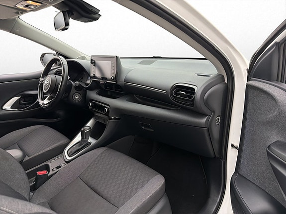 Toyota Yaris 24 of 30