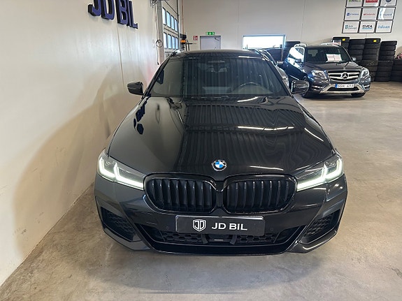 BMW 520d 3 of 27