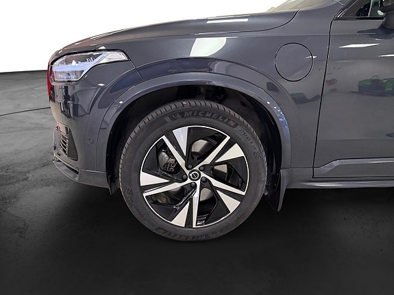 Volvo XC90 18 of 19