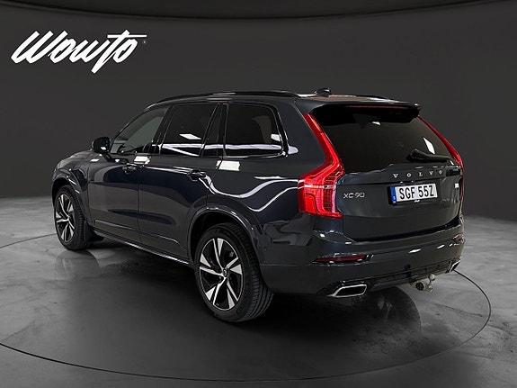 Volvo XC90 6 of 19
