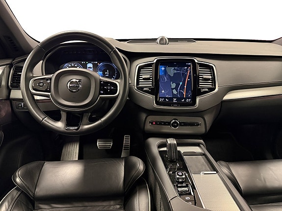 Volvo XC90 12 of 19