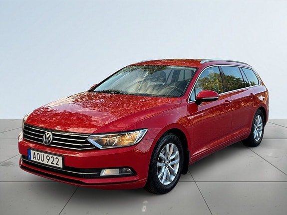 Volkswagen Passat 16 of 22
