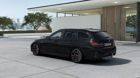 BMW M340i 2 of 13