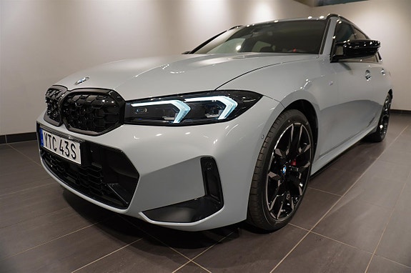 BMW M340i 16 of 17