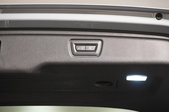 BMW M340i 15 of 17