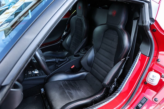 Alfa Romeo 4C 15 of 18