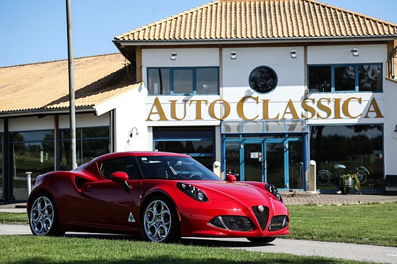 Alfa Romeo 4C 2 of 18