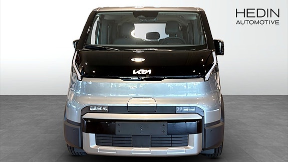 Kia PV5 8 of 9