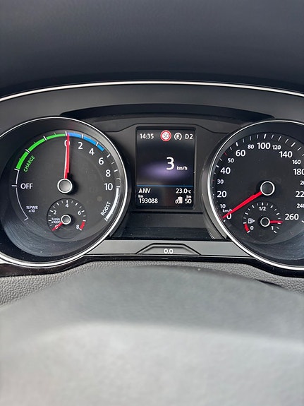 Volkswagen Passat 21 of 21