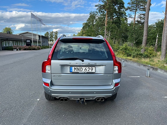 Volvo XC90 5 of 22