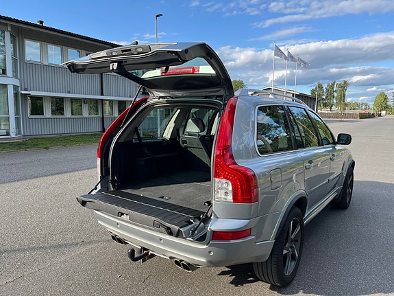Volvo XC90 8 of 22