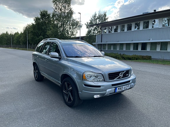 Volvo XC90 7 of 22