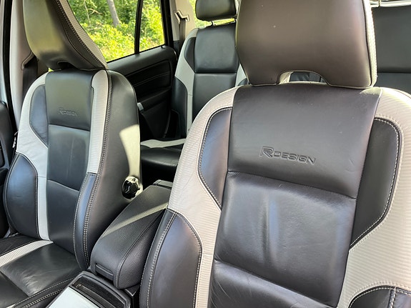 Volvo XC90 11 of 22