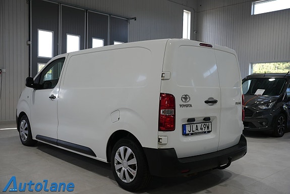 Toyota Proace 4 of 26