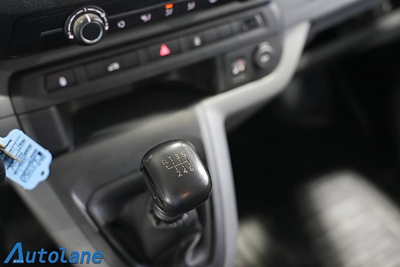 Toyota Proace 21 of 26