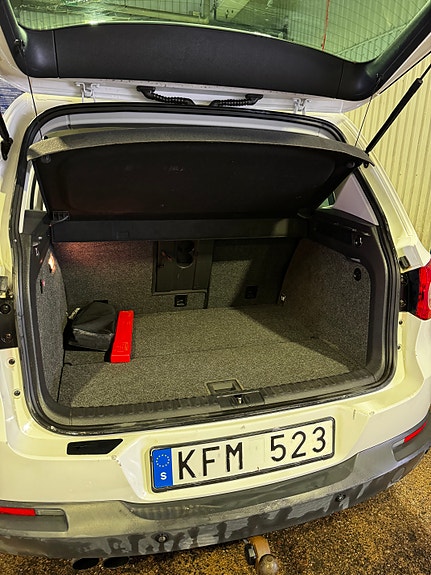 Volkswagen Tiguan 8 of 13
