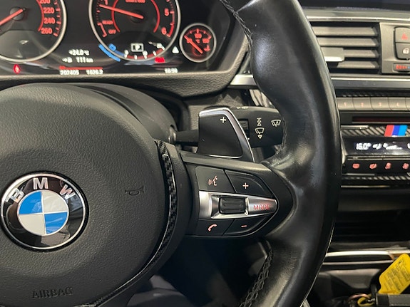 BMW 320d 18 of 22