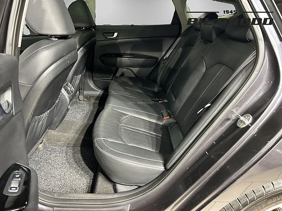 Kia Optima 9 of 15