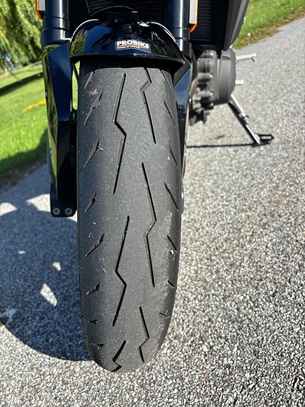 BMW F 900 R Triple Black - 338 mil 10 of 15