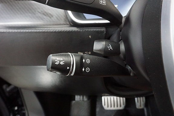 Tesla Model S 19 of 23