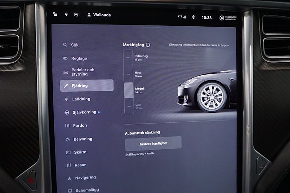 Tesla Model S 20 of 23