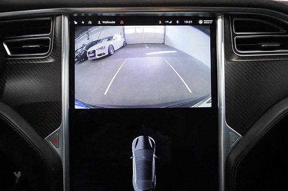 Tesla Model S 15 of 23