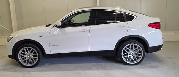 BMW X4 7 of 12