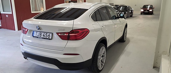 BMW X4 4 of 12