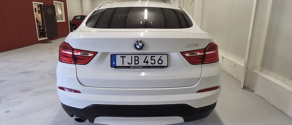 BMW X4 6 of 12
