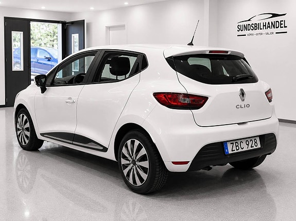 Renault Clio 3 of 17