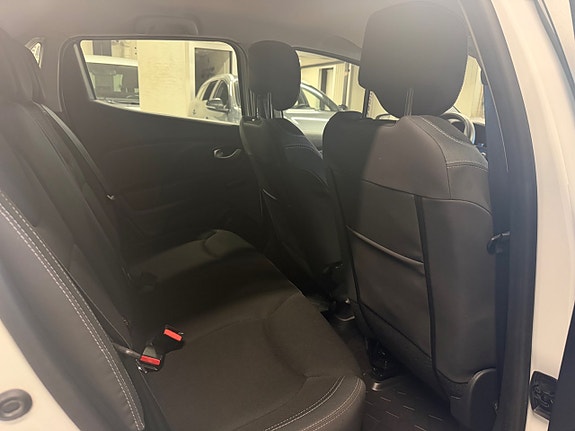 Renault Clio 7 of 17