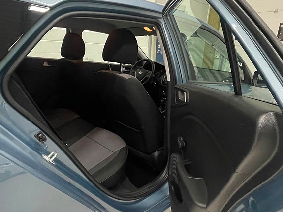 Hyundai i20 15 of 19
