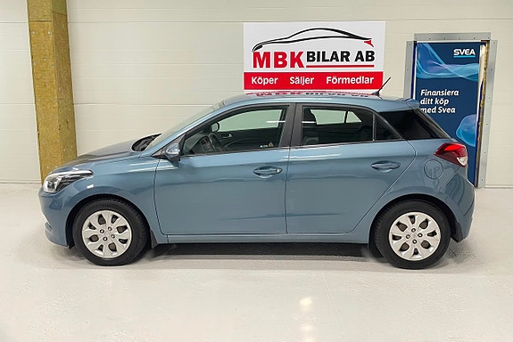 Hyundai i20 5 of 19